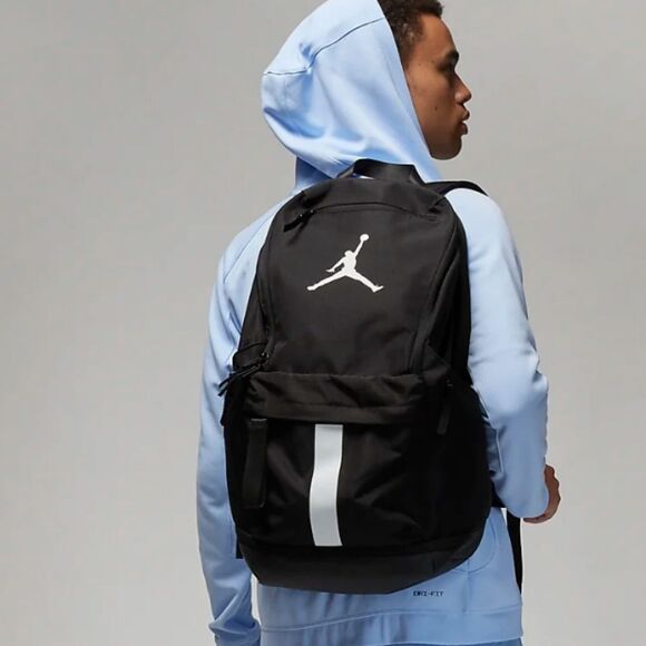 Jordan Velocity 38L Backpack - Picture 7 of 14